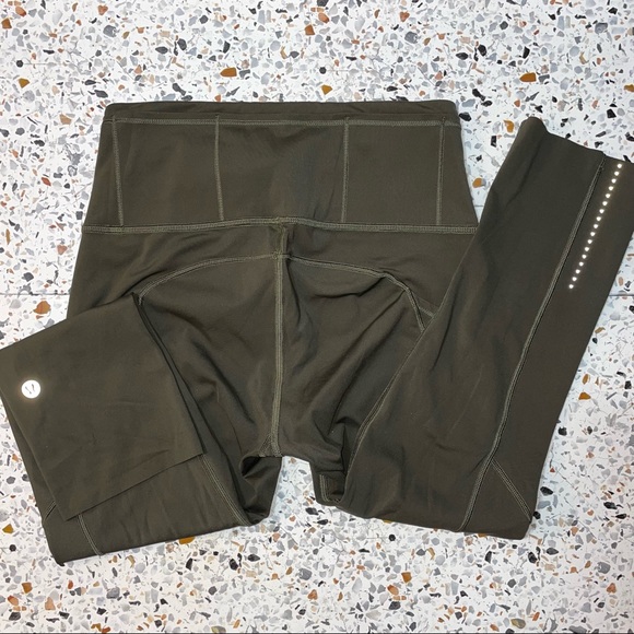 Lululemon Fast&Free Leggings - Picture 3 of 4